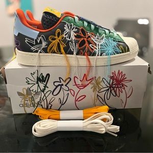 Limited edition : EARTH DAY Adidas Superstar